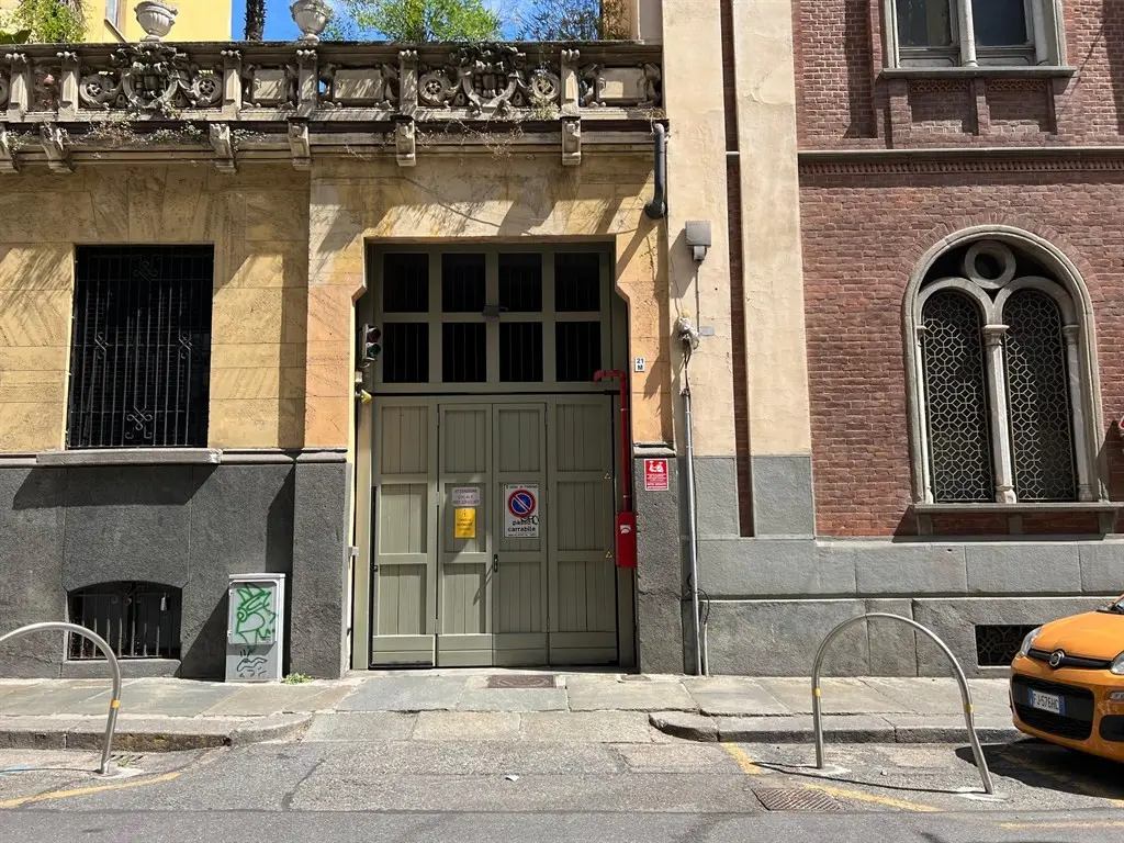 Immagine per Box in affitto a Torino Via San Pio V