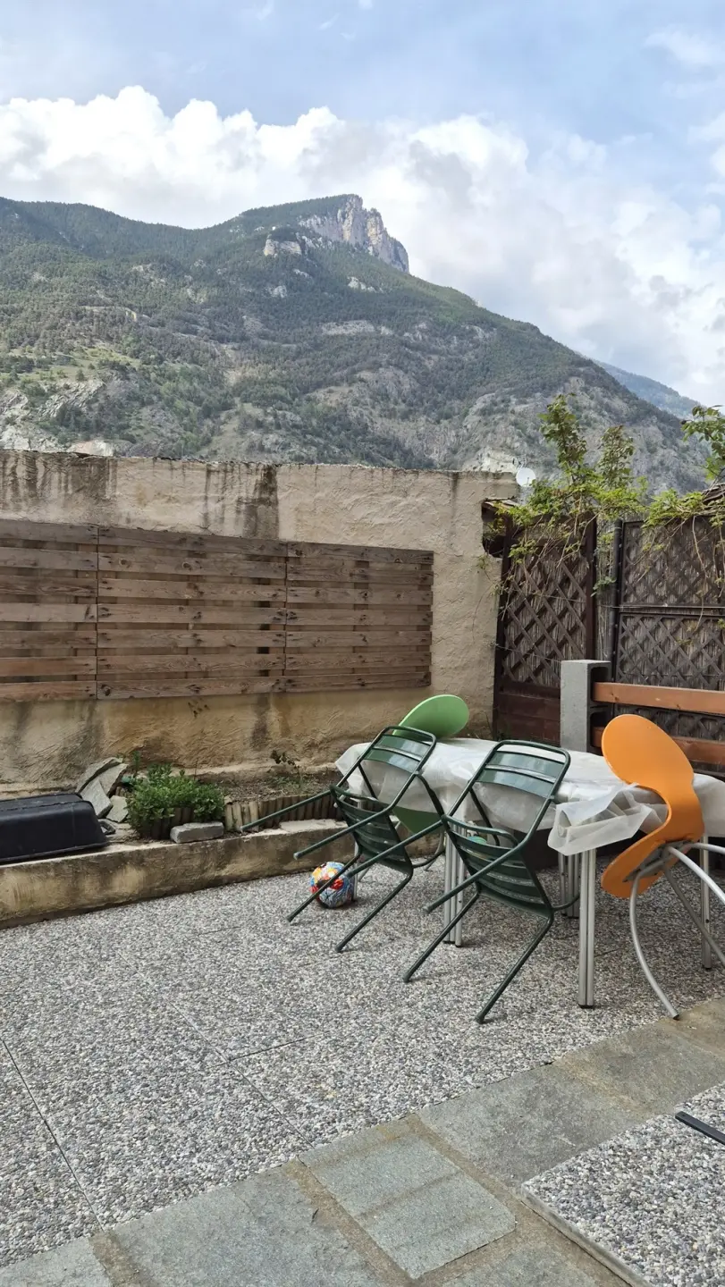 Immagine per Appartamento in vendita a Oulx via Riccardo Ghiotti 15G