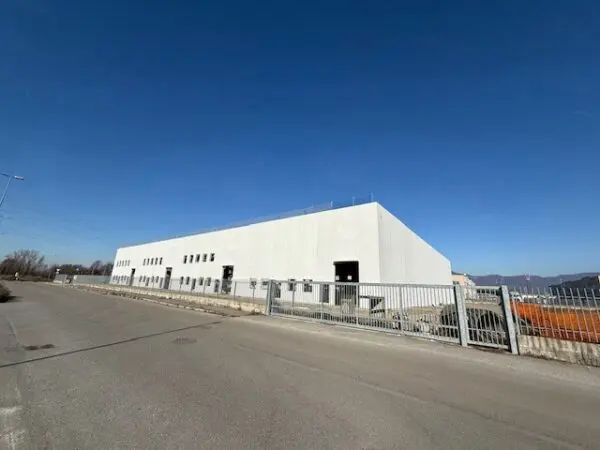 Capannone Industriale via Lombardia 2, Carobbio Degli Angeli