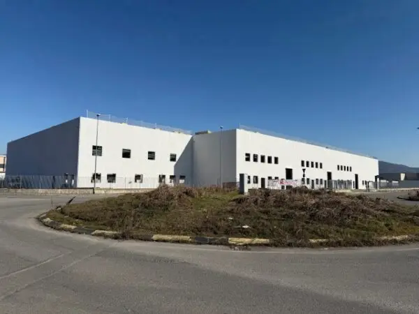Capannone Industriale via Lombardia 2, Carobbio Degli Angeli