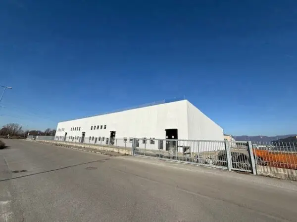 Capannone Industriale via Lombardia 2, Carobbio Degli Angeli