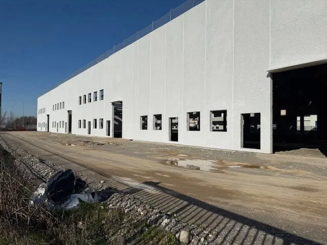 Immagine per Capannone Industriale in affitto a Grumello del Monte via Lega Lombarda 14