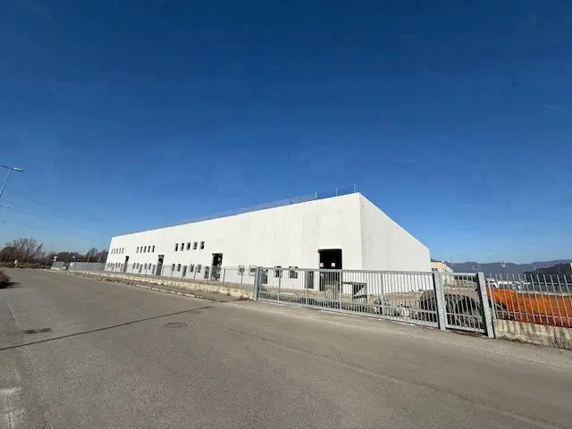 Immagine per Capannone Industriale in affitto a Grumello del Monte via Lega Lombarda 14