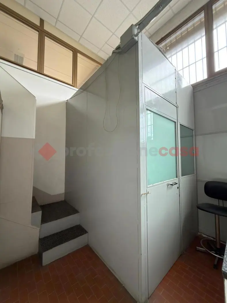 Immagine per Laboratorio in affitto a Arezzo
