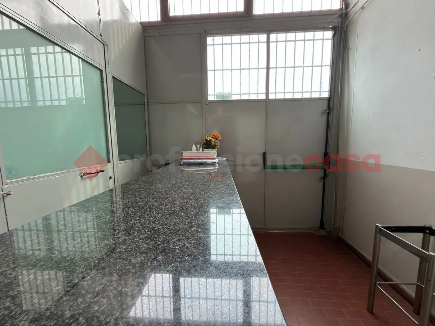 Immagine per Laboratorio in affitto a Arezzo