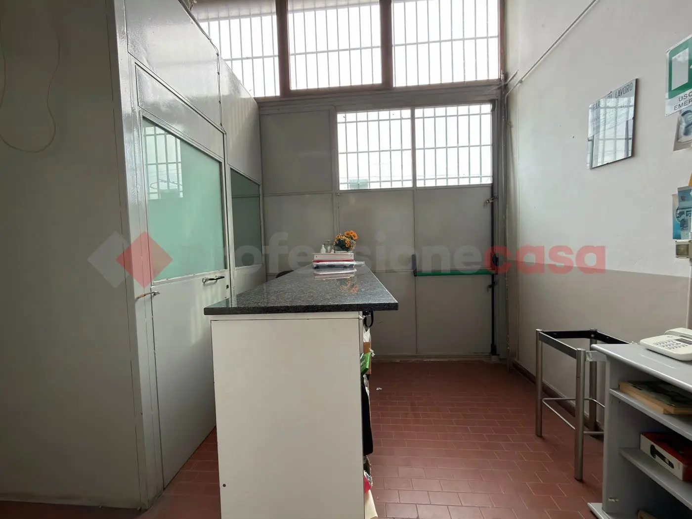 Immagine per Laboratorio in affitto a Arezzo