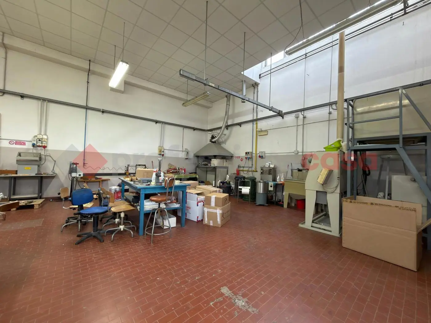 Immagine per Laboratorio in affitto a Arezzo