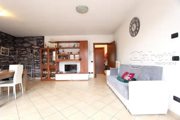 Appartamento via Torquato Tasso, Pogliano Milanese