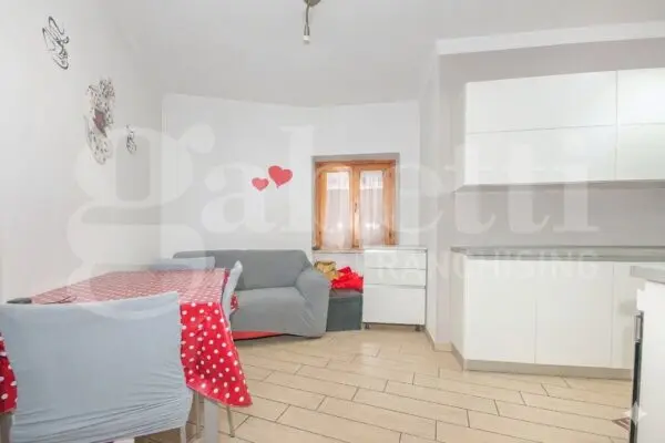 Appartamento via Pusterla 12, Rivoli