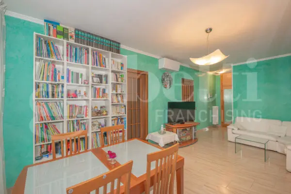 Appartamento via Tevere 27, Rivoli