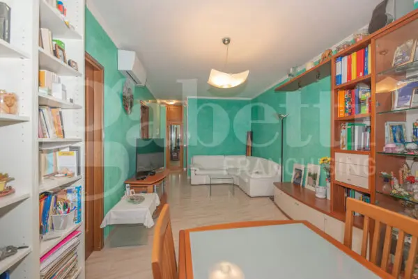 Appartamento via Tevere 27, Rivoli