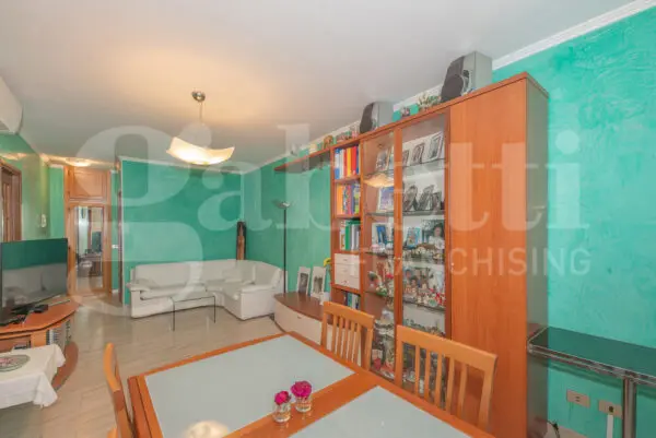 Appartamento via Tevere 27, Rivoli