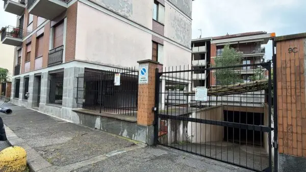 Box - Posto Auto via Oleggio 9, Parella, Torino