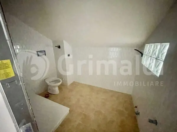 Attico - Mansarda via Nomentana 361, Fonte Nuova