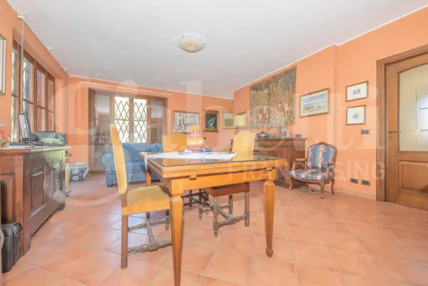 Villa via Monte Pirchiriano 42, Avigliana