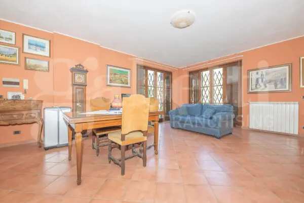 Villa via Monte Pirchiriano 42, Avigliana
