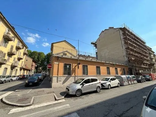 Appartamento via Arezzo 5, San Donato, Torino