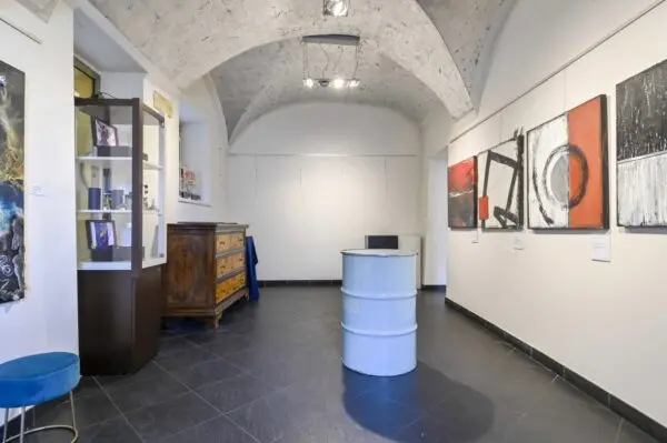 Negozio via Giuseppe Mazzini 62, Alzano Lombardo
