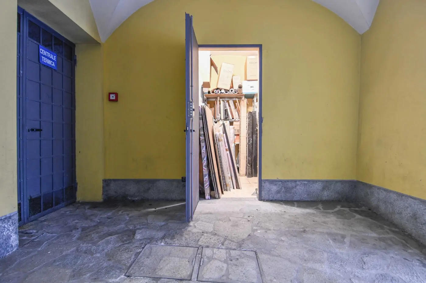 Immagine per Negozio in vendita a Alzano Lombardo via Antonio Locatelli 1