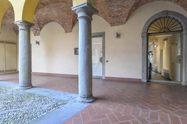 Immagine per Negozio in vendita a Alzano Lombardo via Antonio Locatelli 1