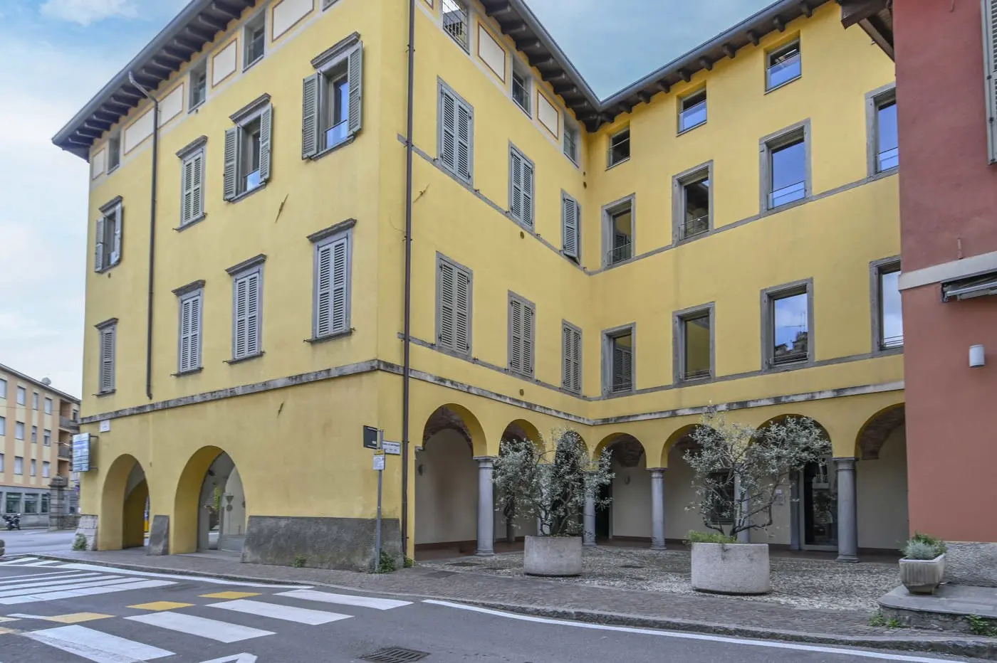 Immagine per Ufficio in vendita a Alzano Lombardo via Antonio Locatelli 1