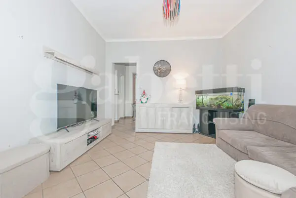 Appartamento via Monte Grappa 112, Rivoli