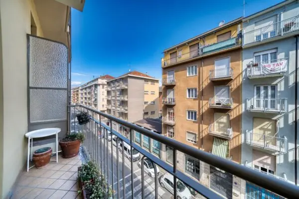 Appartamento via Villafranca Piemonte 2, Torino