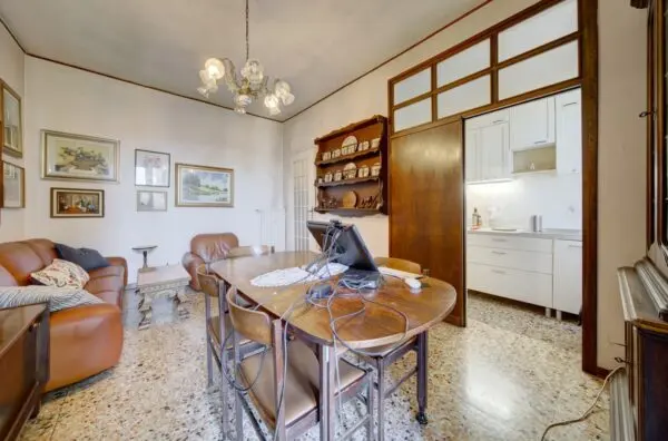 Appartamento via Villafranca Piemonte 2, Torino