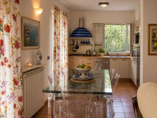 Villa strada Consortile Cavi 10, Santo Stefano Al Mare