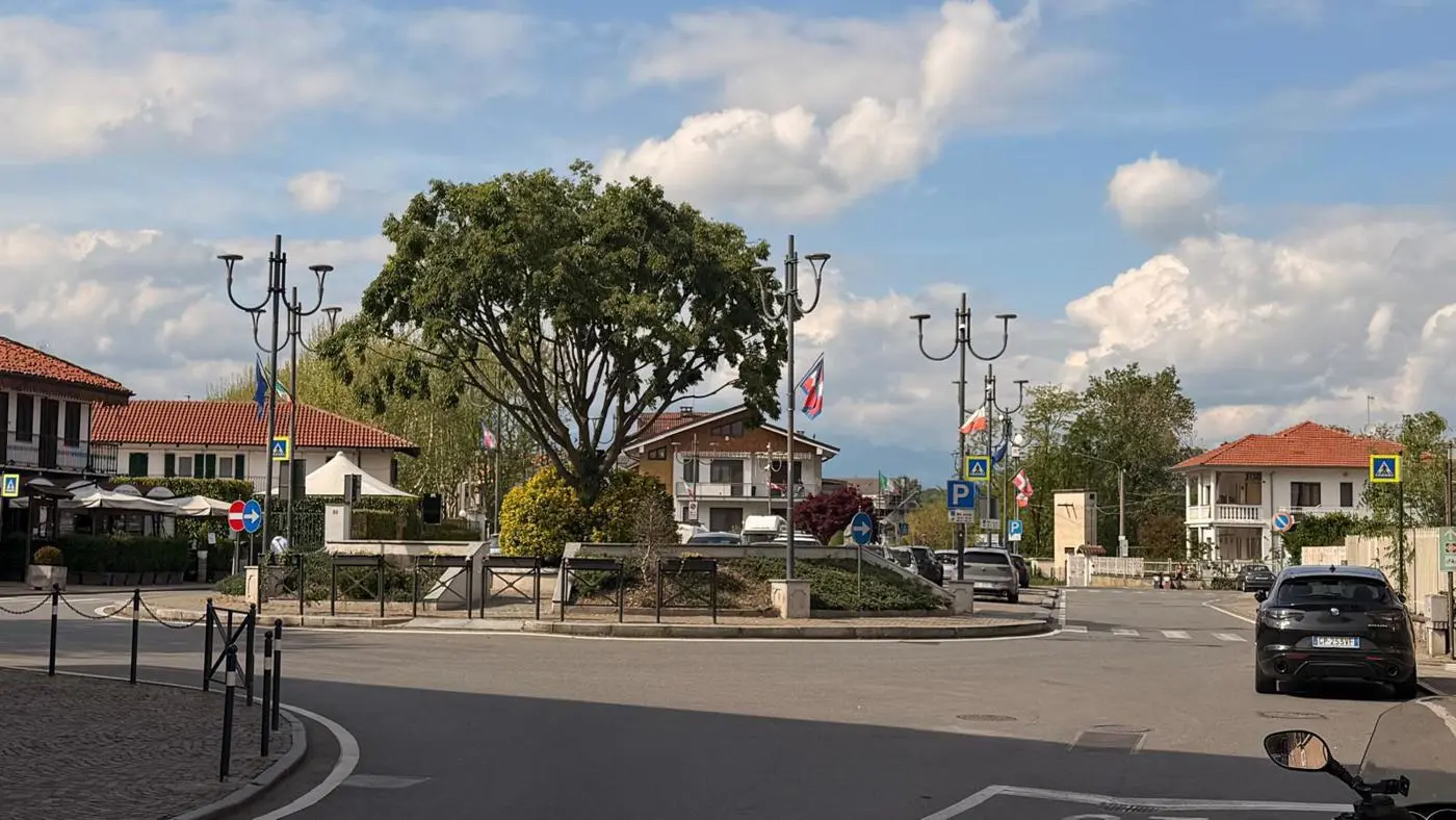 Immagine per Negozio in vendita a Druento via Roma 42