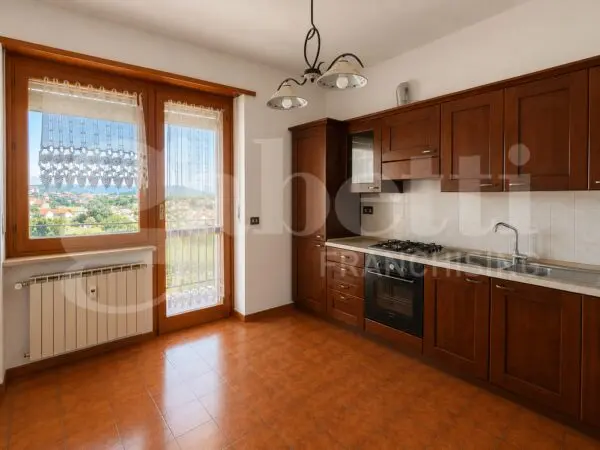 Appartamento via Val Della Torre, Alpignano