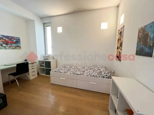 Appartamento via Pisano 20, Verona
