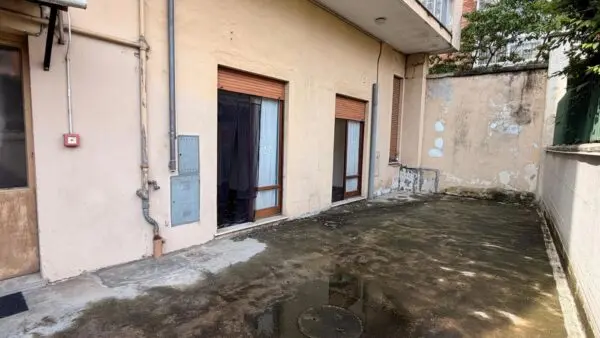 Negozio via Bellardi 11, Parella, Torino