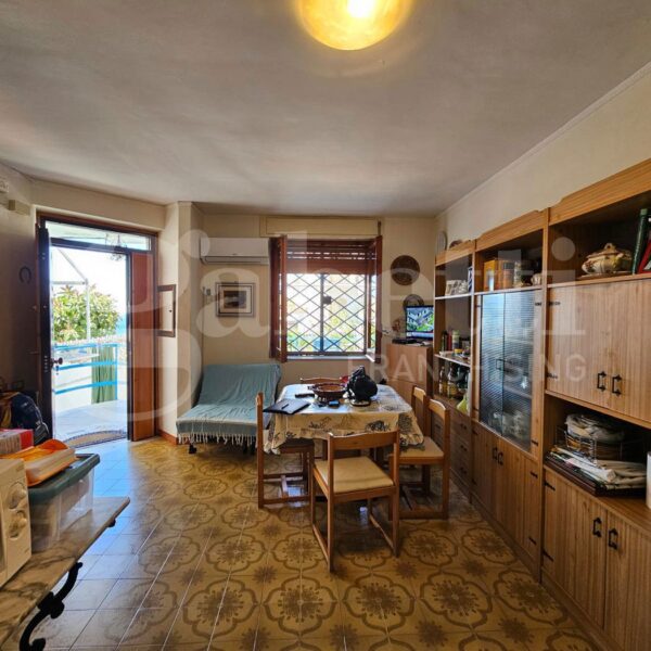 Appartamento viale Caravaggio 3, Scalea