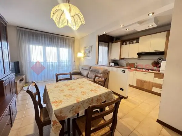 Appartamento via Montorio 54, Verona