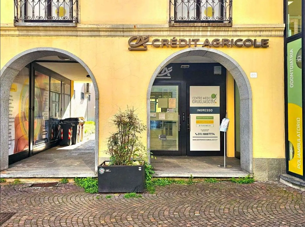 Immagine per Negozio in vendita a Grugliasco via Giovanni Lupo 60
