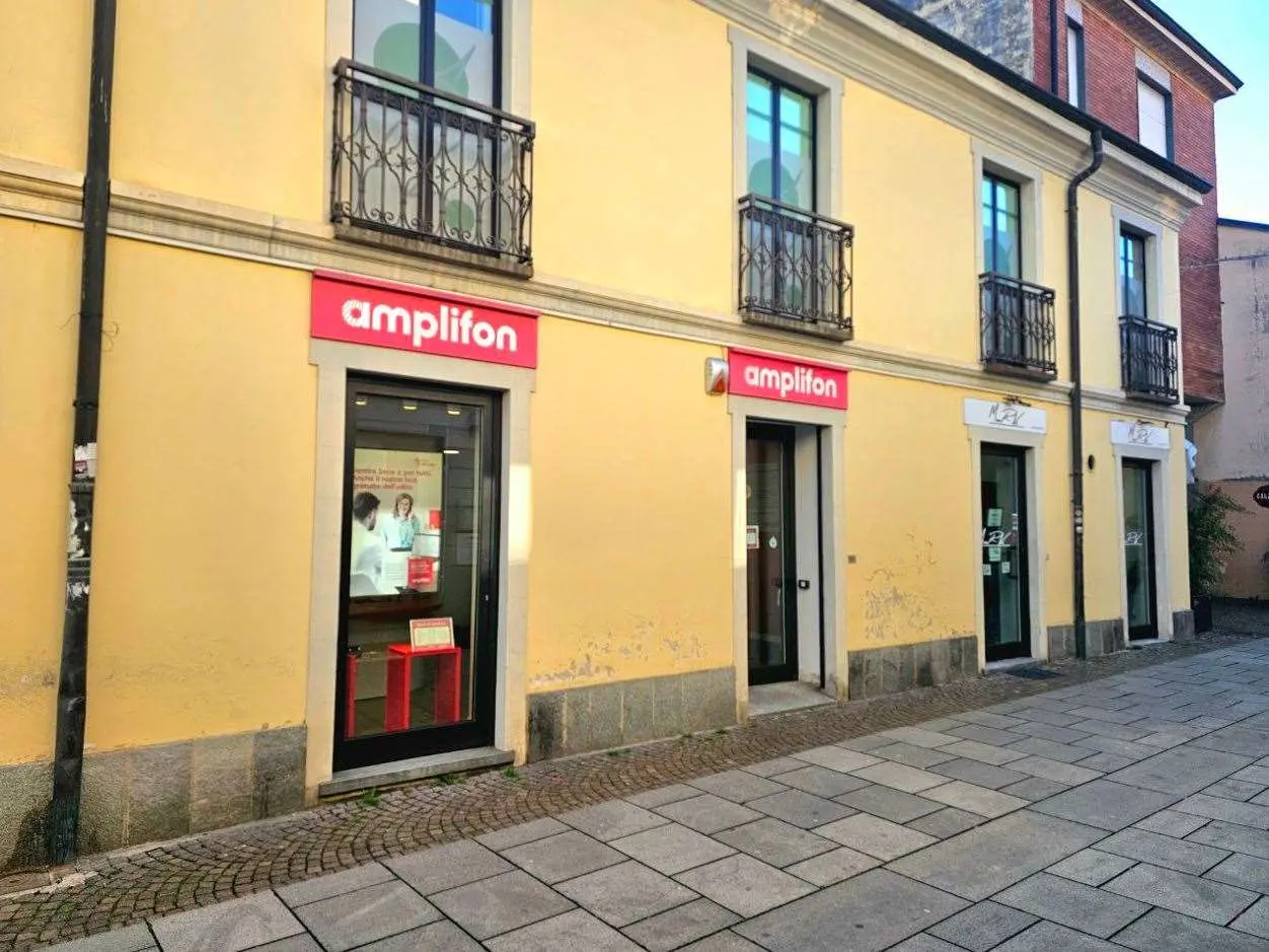 Immagine per Negozio in vendita a Grugliasco via Giovanni Lupo 60