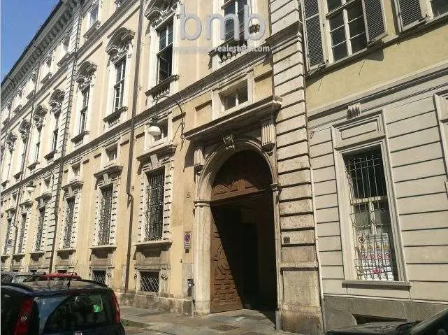 Immagine per Posto Auto in vendita a Torino via Bogino 11
