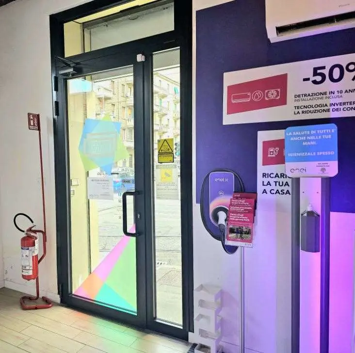 Immagine per Negozio in vendita a Torino via Nizza 350