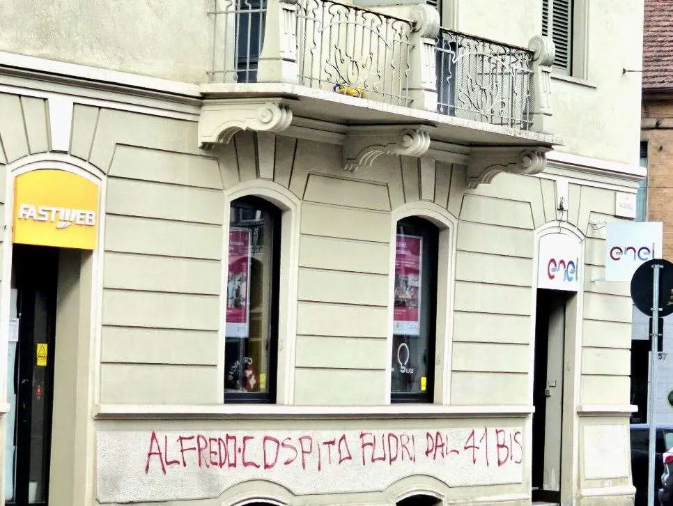 Immagine per Negozio in vendita a Torino via Nizza 350