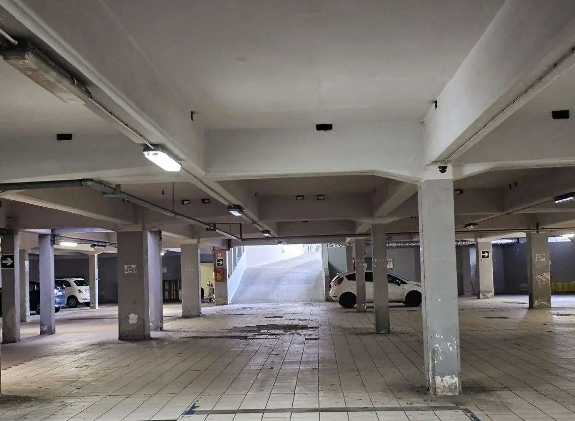 Immagine per Posto Auto in vendita a Torino via Pessinetto 13
