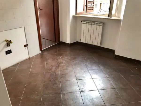 Appartamento via Brandizzo 22, Torino