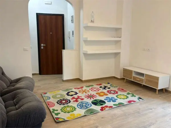 Appartamento via Amari 5, Torino