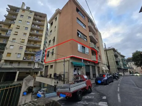 Appartamento via Pinetti 41, Genova