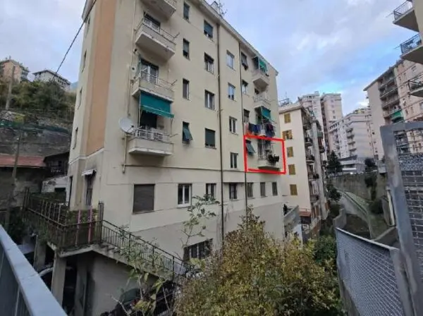 Appartamento via Pinetti 41, Genova