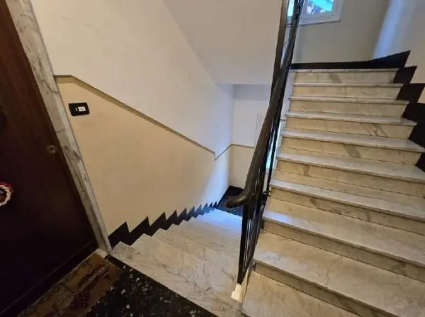 Appartamento via Pinetti 41, Genova