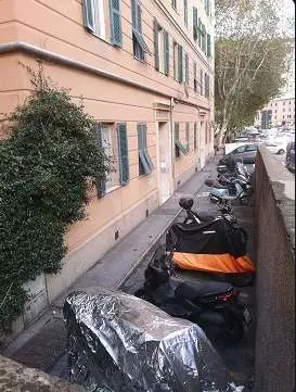 Appartamento via Marassi 3, Genova