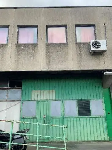 Magazzino via Albisola 85, Genova
