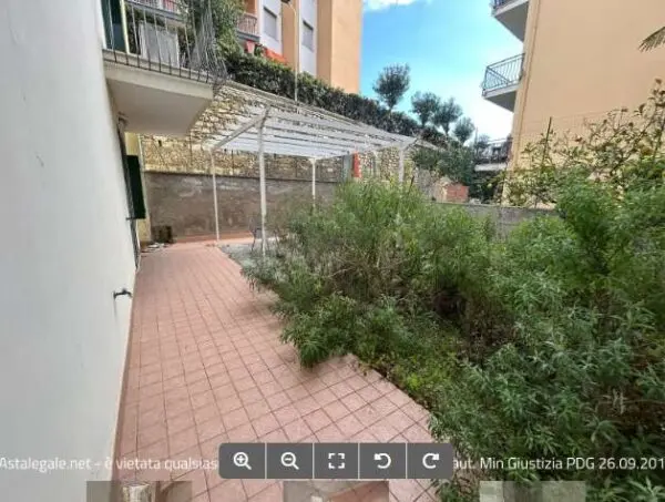 Appartamento via Lamarmora 50, Sanremo