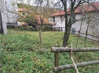 Casa Indipendente via Località Apicella 23, Torriglia